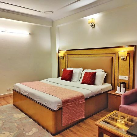 Surya International Hotel Manali Near Mall Road Екстериор снимка
