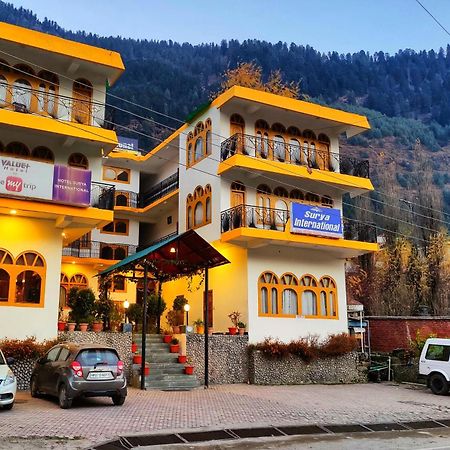 Surya International Hotel Manali Near Mall Road Екстериор снимка